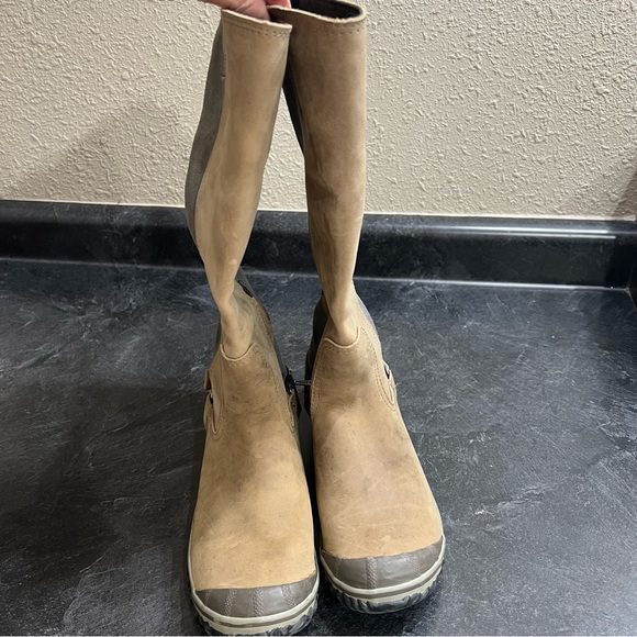 Sorel Shoes - Sorel slimpack Tall Boots TanGrey two tone oiled leather waterproof Wm 9